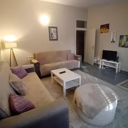 Podgorica Apartment شقة