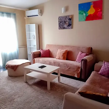 Podgorica Apartment *
